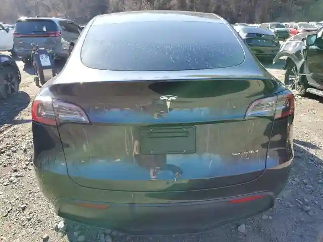 7SAYGAEE1SF218433 2025 TESLA MODEL Y-5
