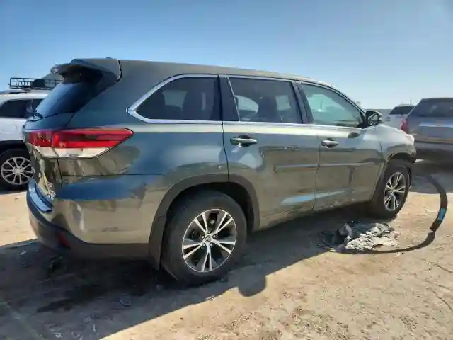 5TDBZRFH8HS477994 2017 TOYOTA HIGHLANDER-2