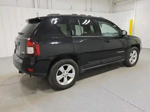1C4NJDEB3GD692570 2016 JEEP COMPASS-2