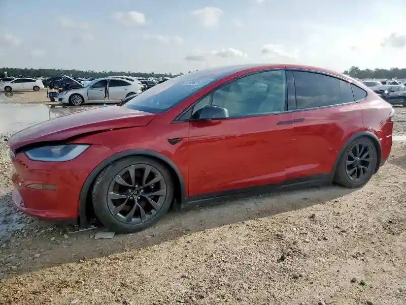 7SAXCBE69NF331430 2022 TESLA MODEL X-0