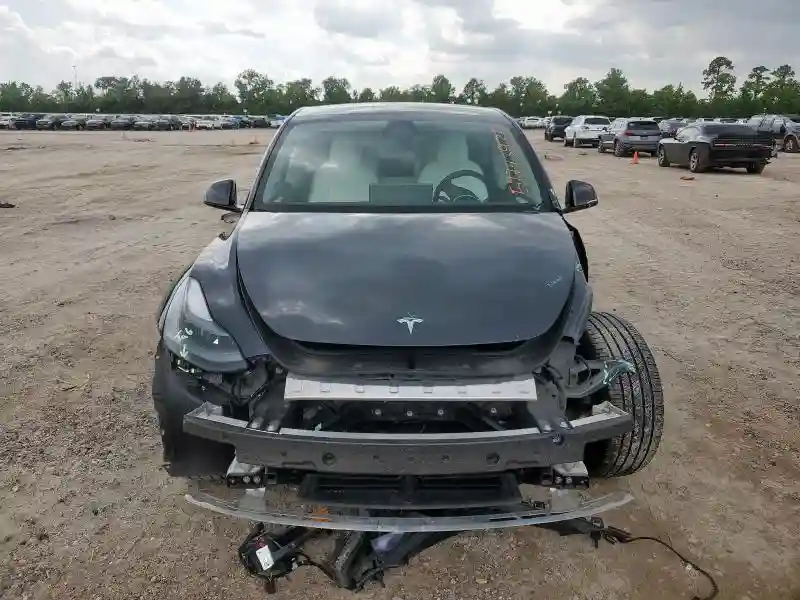 7SAYGDEE2RA308165 2024 TESLA MODEL Y-4
