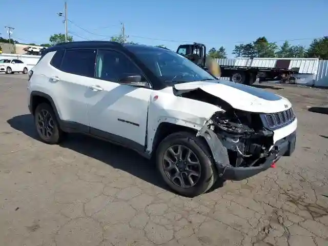 3C4NJDDBXKT671249 2019 JEEP COMPASS-3