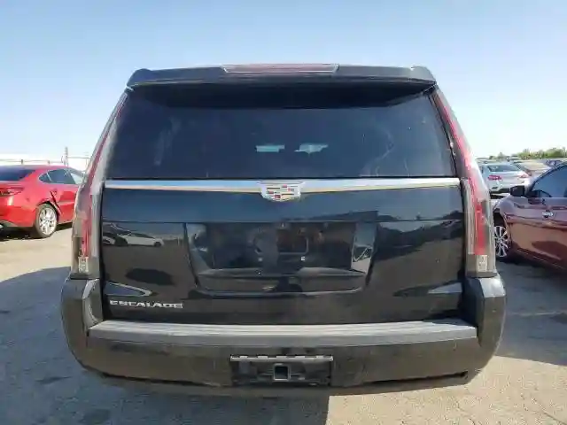 1GYS3HKJ0JR102104 2018 CADILLAC ESCALADE-5