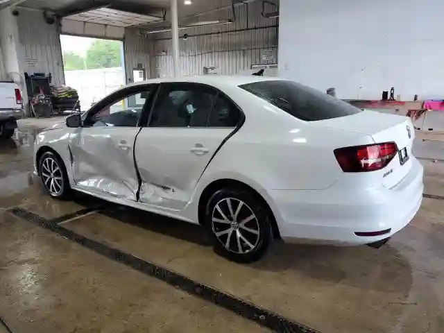 3VWB67AJ9HM207046 2017 VOLKSWAGEN JETTA-1