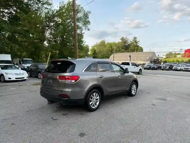 5XYPGDA50GG134006 2016 KIA SORENTO-3
