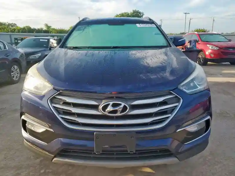 5XYZU3LB7JG562872 2018 HYUNDAI SANTA FE-4