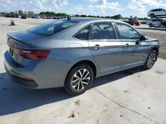 3VW5X7BU3SM023151 2025 VOLKSWAGEN JETTA-2
