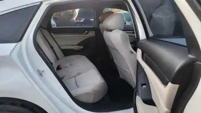 1HGCV1F15JA000836 2018 HONDA ACCORD-5