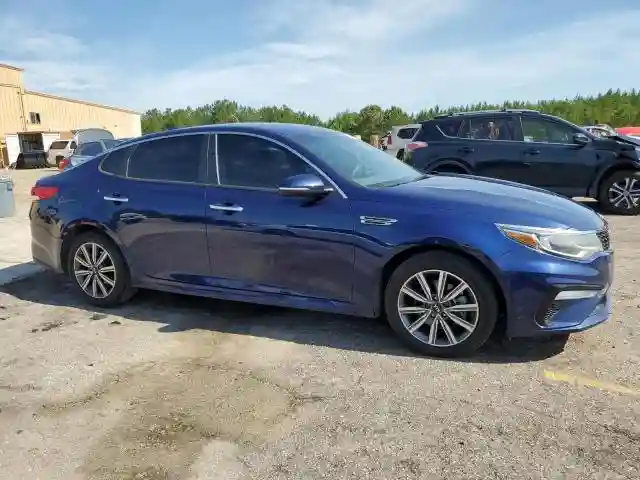5XXGT4L30KG367677 2019 KIA OPTIMA-3