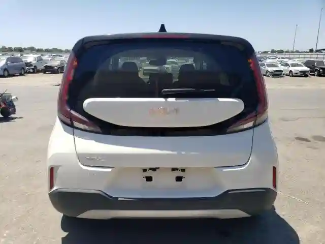 KNDJ23AU2P7201823 2023 KIA SOUL-5