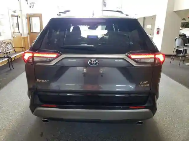 JTME6RFV8RD552931 2024 TOYOTA RAV4-5