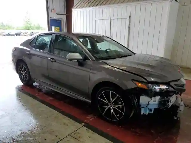 4T1G11AK9RU247438 2024 TOYOTA CAMRY-3