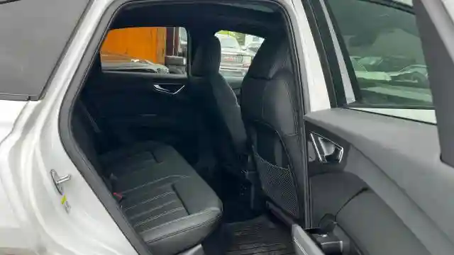 WA122AFZ0RP003090 2024 AUDI Q4 E-TRON-5