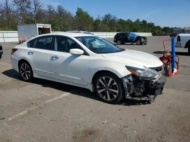 1N4AL3AP1HC145184 2017 NISSAN ALTIMA-3