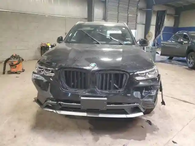 5UX53DP05N9M78927 2022 BMW X3-4
