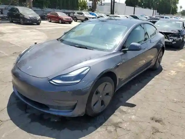 5YJ3E1EA8PF431008 2023 TESLA MODEL 3-0