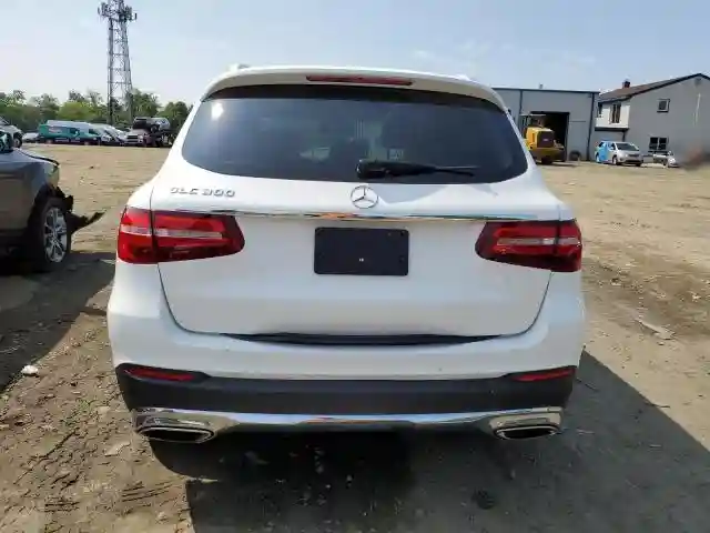 WDC0G4JB2JV079172 2018 MERCEDES-BENZ GLC-CLASS-5