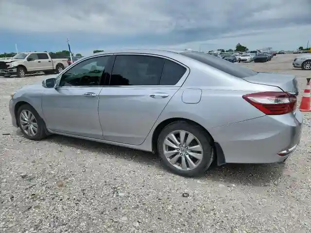 1HGCR3F80HA026090 2017 HONDA ACCORD-1