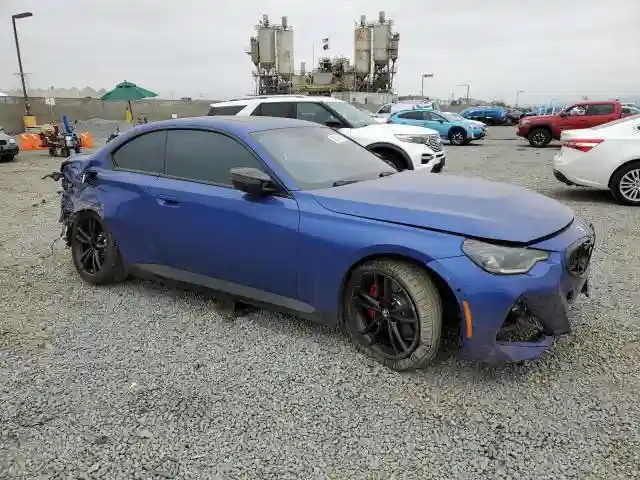 3MW43CM09R8E60729 2024 BMW M2-3