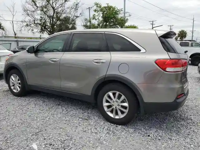 5XYPG4A3XHG316974 2017 KIA SORENTO-1