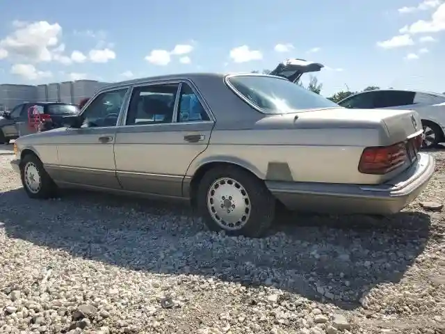 WDBCA39D4JA389043 1988 MERCEDES-BENZ 560-CLASS-1
