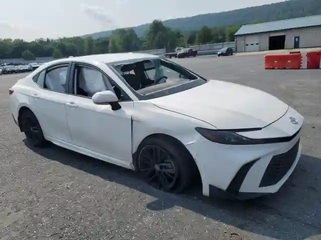 4T1DBADK3SU000532 2025 TOYOTA CAMRY-3
