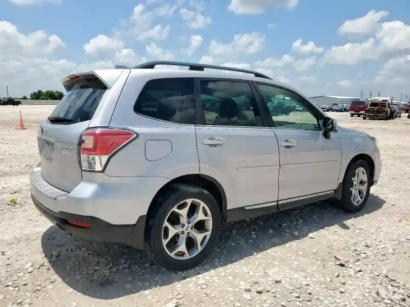 JF2SJAWC0HH566901 2017 SUBARU FORESTER-2