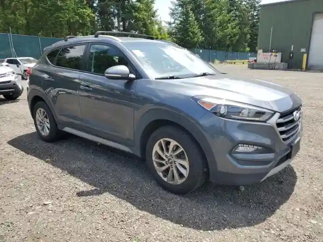 KM8J3CA25HU420835 2017 HYUNDAI TUCSON-3