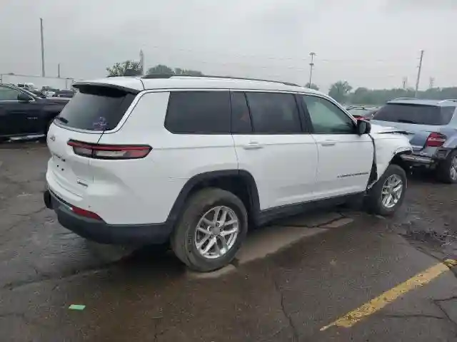 1C4RJJAG6N8608944 2022 JEEP GRAND CHEROKEE-2
