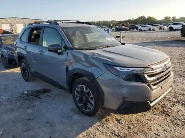 JF2SLDBC3SH463710 2025 SUBARU FORESTER-3