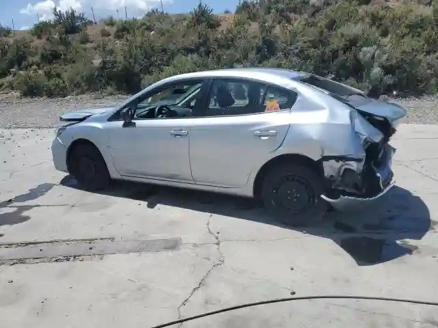 4S3GKAA67H3618864 2017 SUBARU IMPREZA-1