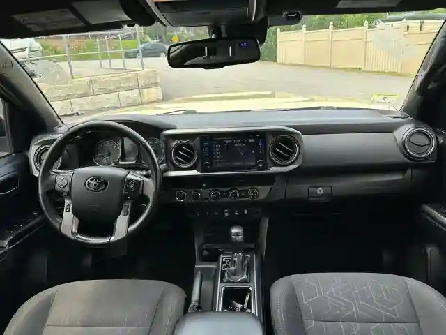 3TMCZ5AN2JM149793 2018 TOYOTA TACOMA-4