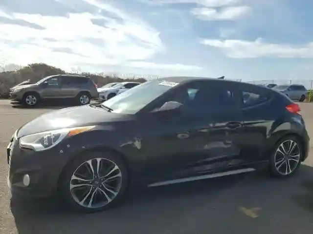 KMHTC6AE6GU263562 2016 HYUNDAI VELOSTER-0