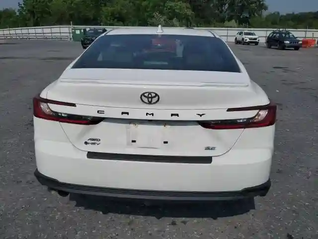 4T1DBADK3SU000532 2025 TOYOTA CAMRY-5