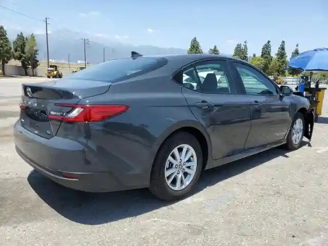 4T1DAACK9SU123398 2025 TOYOTA CAMRY-2