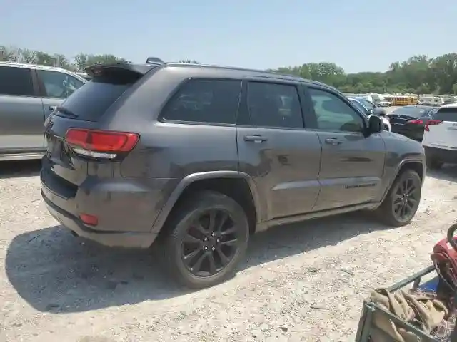 1C4RJFAGXJC257797 2018 JEEP GRAND CHEROKEE-2