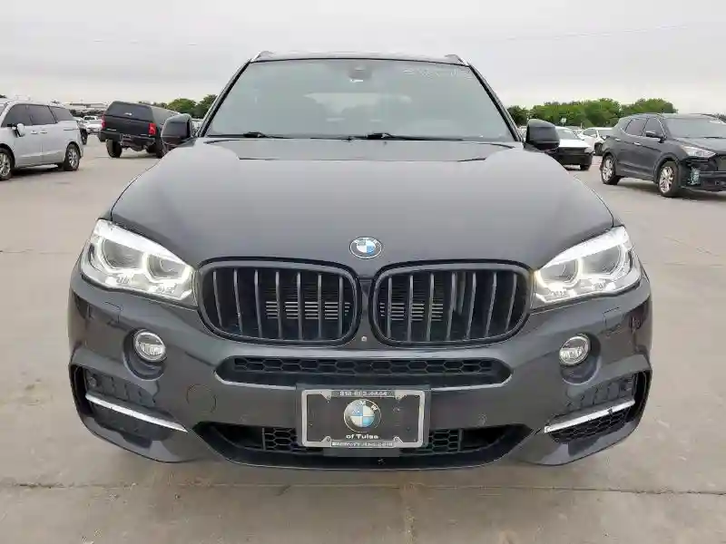 5UXKT0C38H0V97494 2017 BMW X5-4