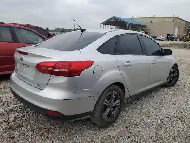 1FADP3FE6HL308128 2017 FORD FOCUS-2