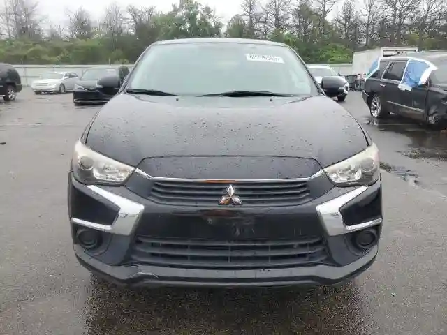 JA4AR3AU9HZ001968 2017 MITSUBISHI OUTLANDER-4