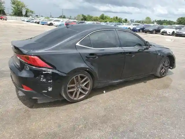 JTHBA1D22J5065197 2018 LEXUS IS-2