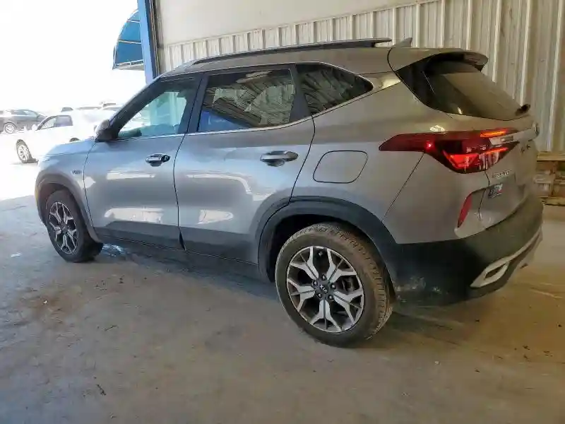 KNDERCAA4M7095597 2021 KIA SELTOS-1