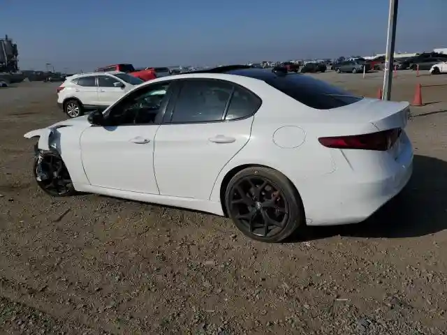 ZARFAMAN3K7620432 2019 ALFA ROMEO GIULIA-1
