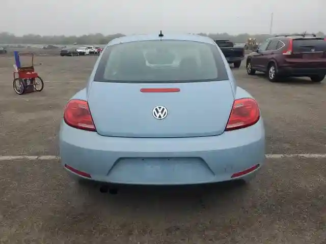 3VWF17AT1FM645560 2015 VOLKSWAGEN BEETLE-5