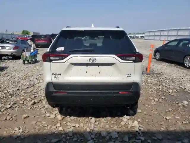 2T3A1RFV4MW161896 2021 TOYOTA RAV4-5