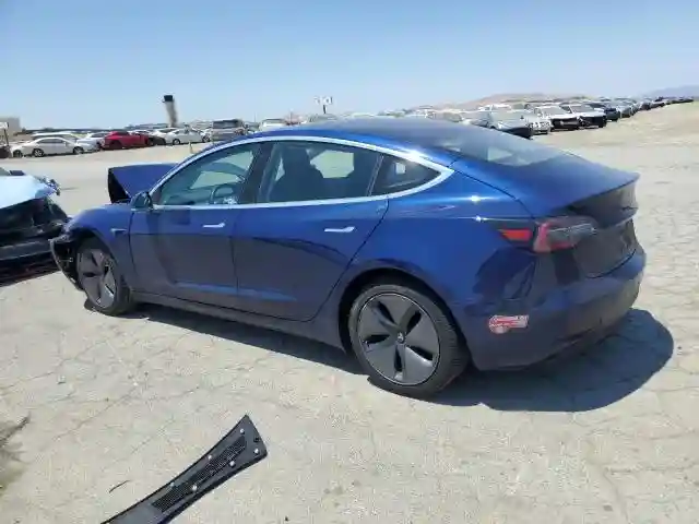 5YJ3E1EA4JF056385 2018 TESLA MODEL 3-1