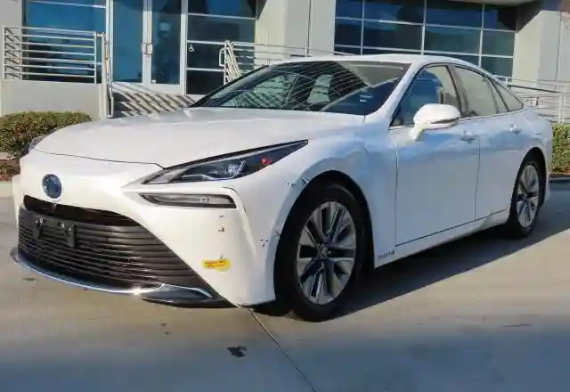 JTDAAAAA9NA003964 2022 TOYOTA MIRAI LE-1