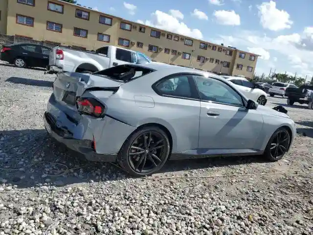 3MW23CM06N8C59212 2022 BMW 2 SERIES-2