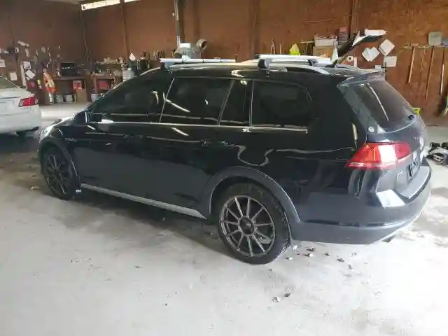 3VWH17AU2HM544824 2017 VOLKSWAGEN GOLF-1