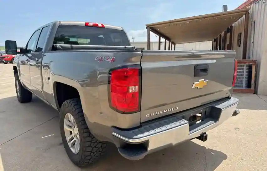 1GCVKREC6HZ221181 2017 CHEVROLET ALL MODELS-2
