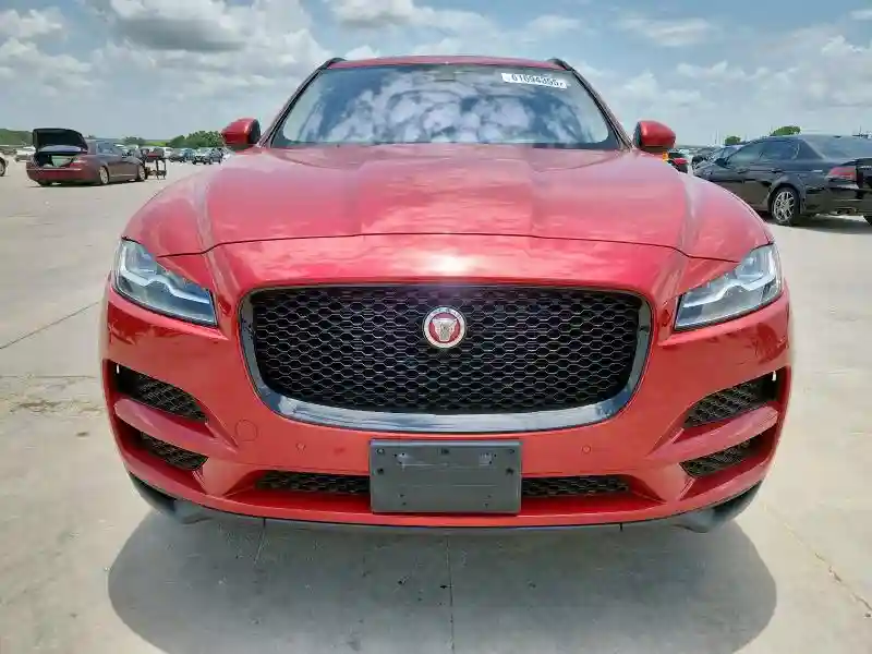 SADCK2EV5JA252737 2018 JAGUAR F-PACE-4